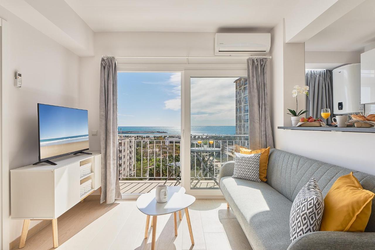 Sea Horizon Apartment Малага Екстериор снимка
