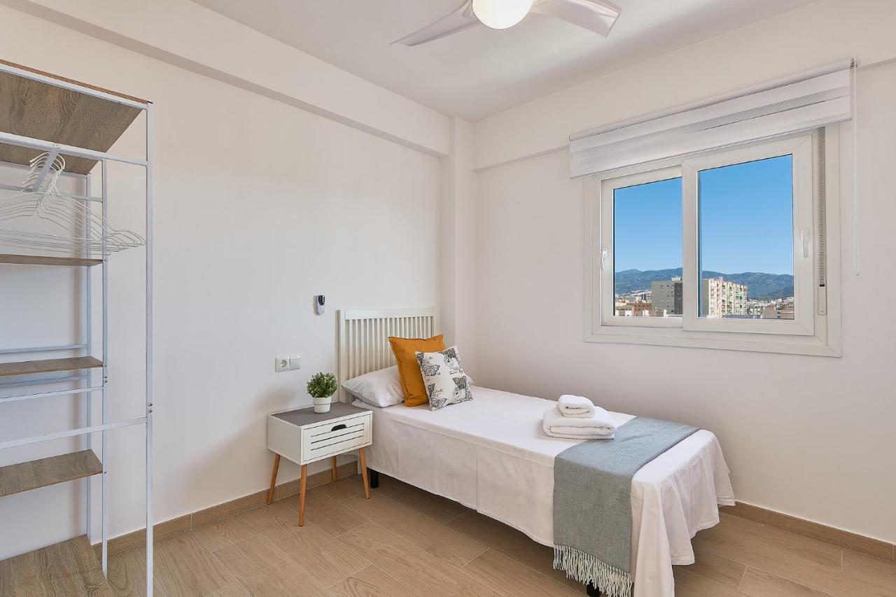 Sea Horizon Apartment Малага Екстериор снимка