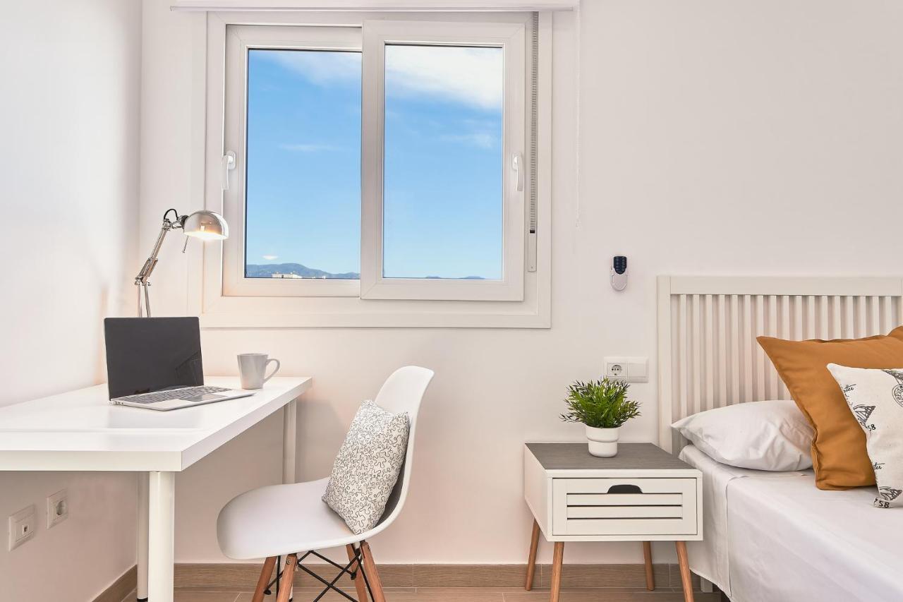 Sea Horizon Apartment Малага Екстериор снимка