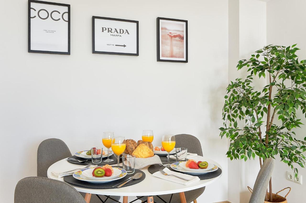 Sea Horizon Apartment Малага Екстериор снимка