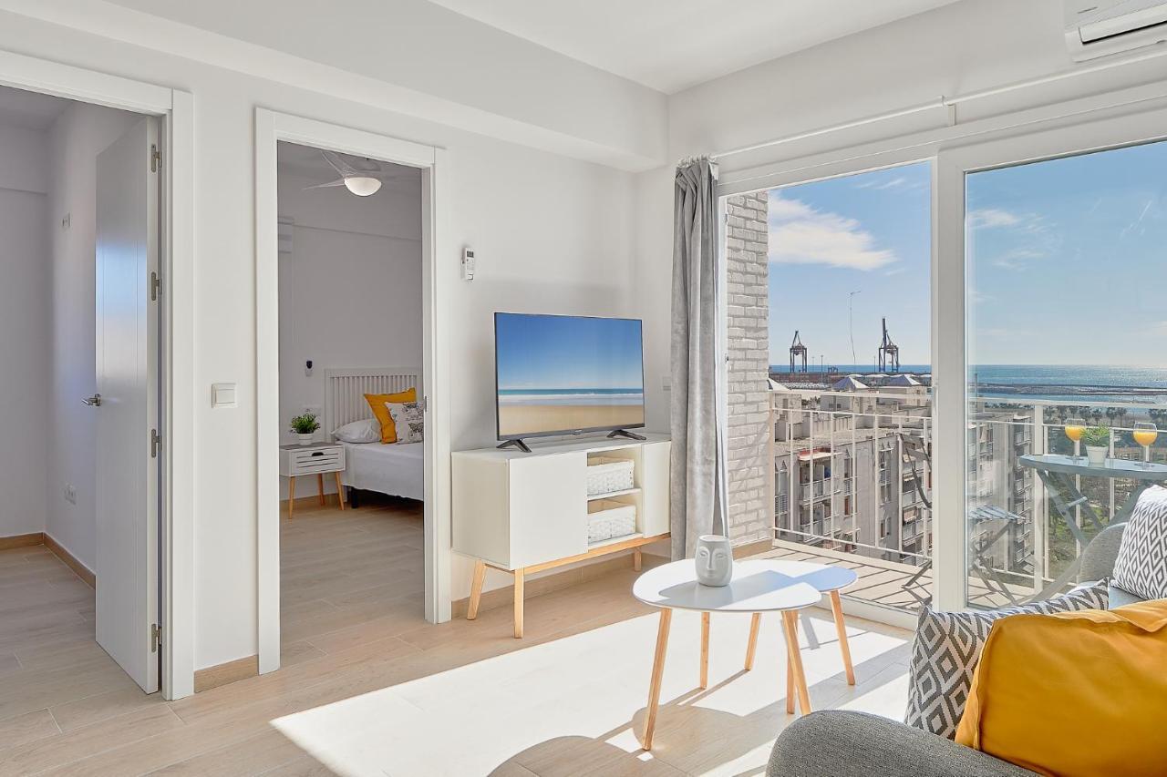 Sea Horizon Apartment Малага Екстериор снимка
